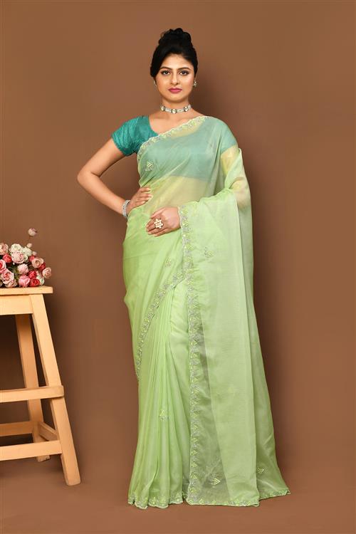 https://media.vinhemfashion.com/Images/FancytouchVol1VLS580ZNB2H6VJX/image/designer